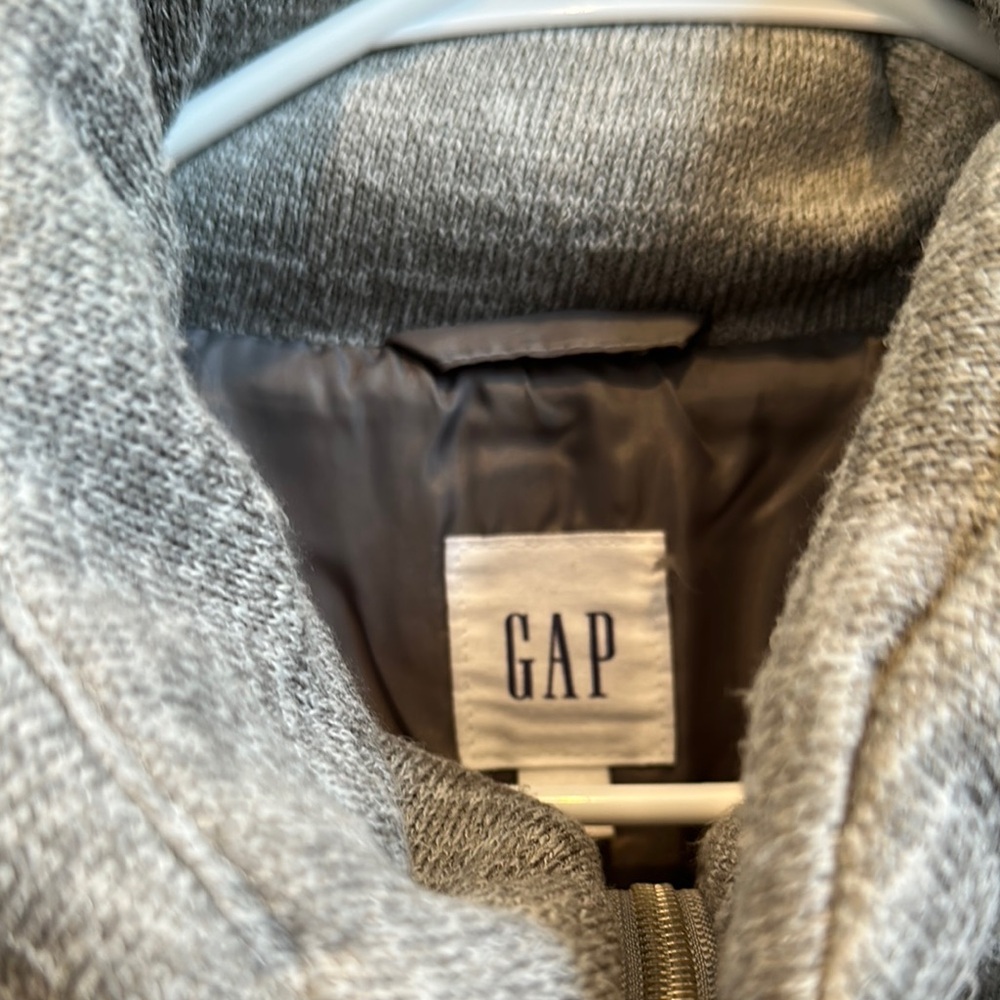 Gap Gray Sweater Puffer Jacket - image 3